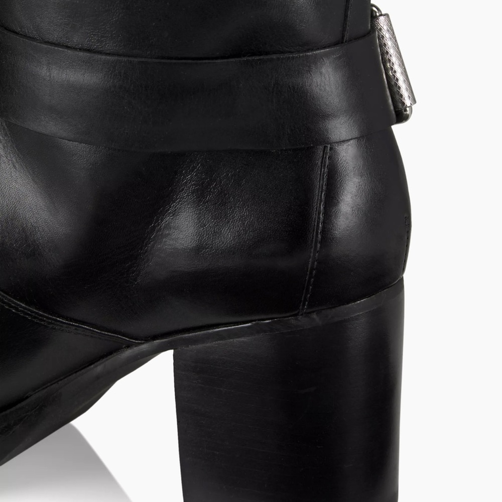 Saks Schutz NIB Kiara Leather Boots - Picture 5 of 11